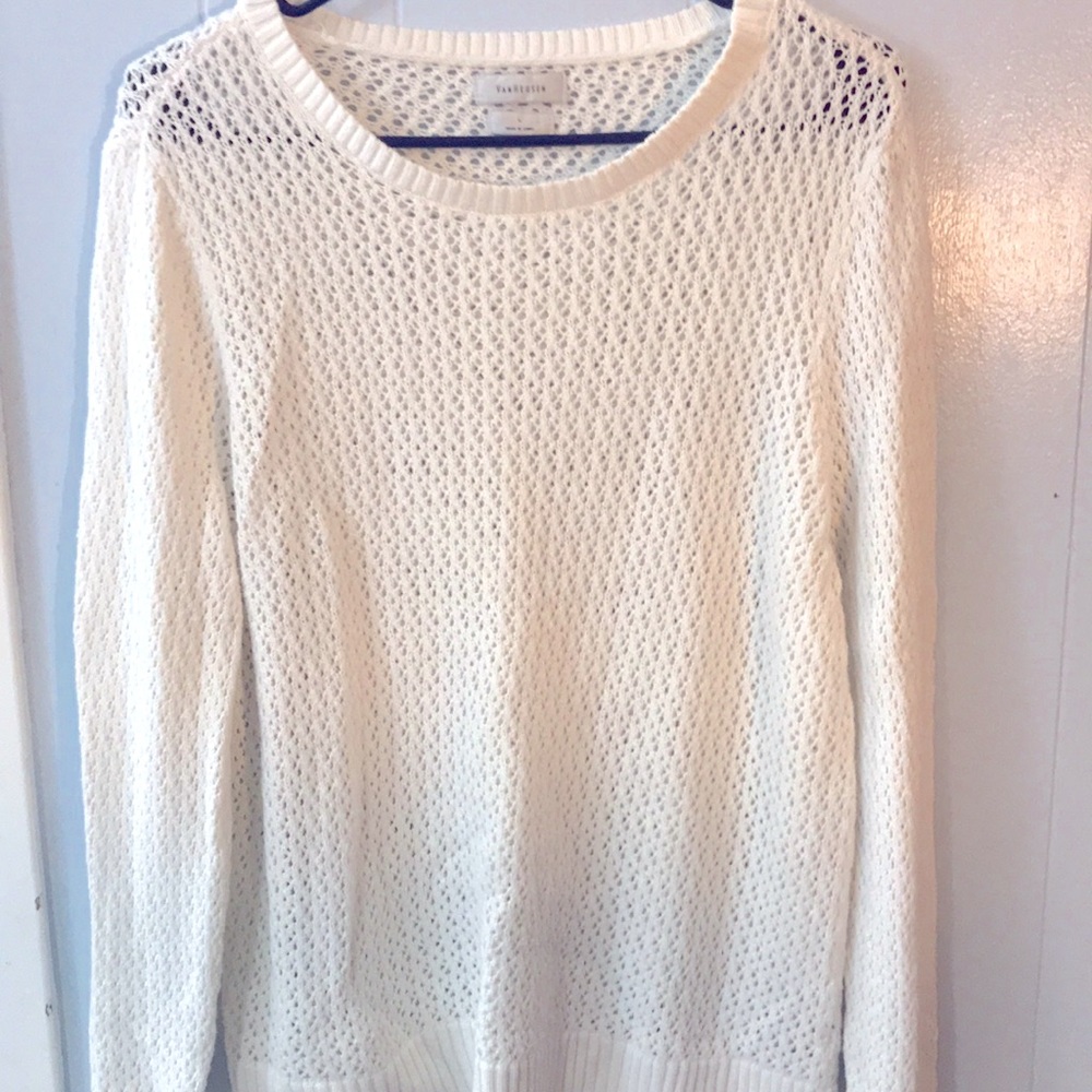 White Knit Van-Heusen Sweater